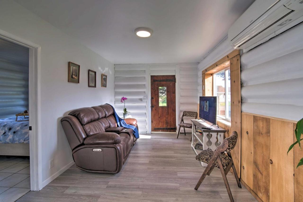Unique Dog-Friendly Log Cabin Short Walk To Ocean Crescent City Kültér fotó